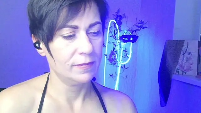 Ashley_Brookss's cam snapshot