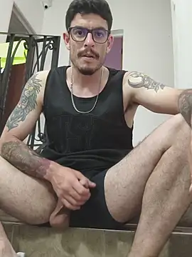 damian_bull's cam snapshot