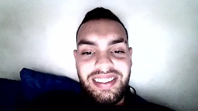 IanBlaze_'s cam snapshot