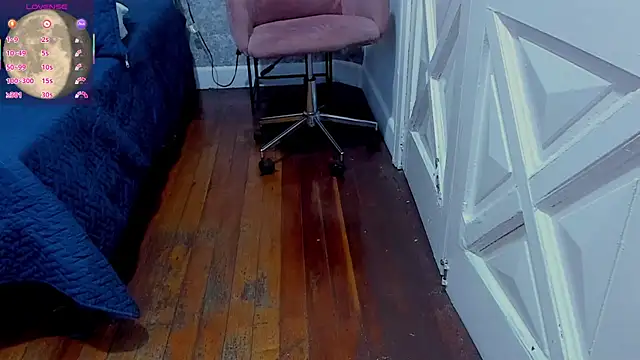 Hela_Strossner's cam snapshot