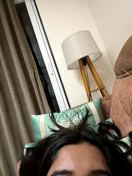 desitease's cam snapshot