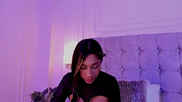 JasmineRoss_1's cam snapshot