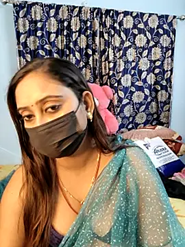 Cute-lusi's cam snapshot