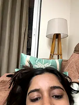 desitease's cam snapshot