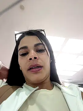 Leah_Honey26 live sex cam