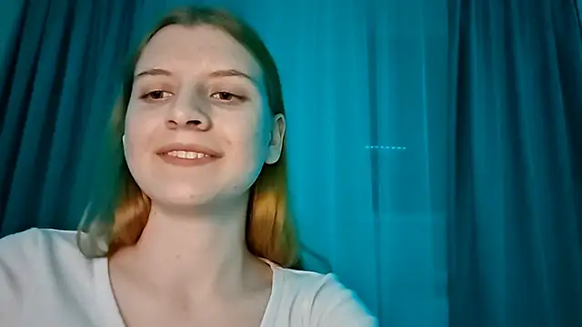 LynteriLain's cam snapshot