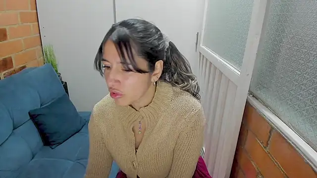 Penelope47's cam snapshot