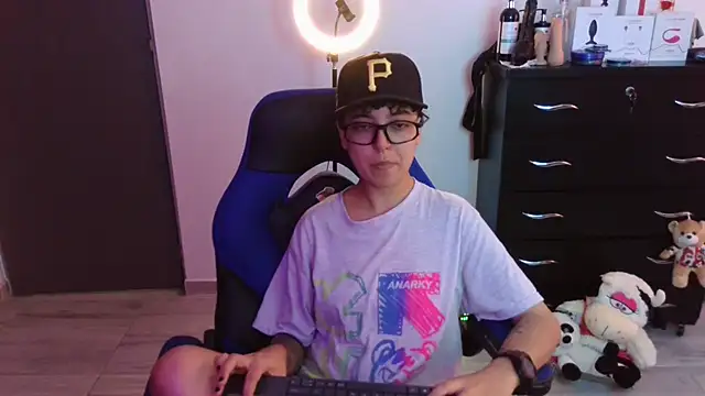 thomascooper7's cam snapshot