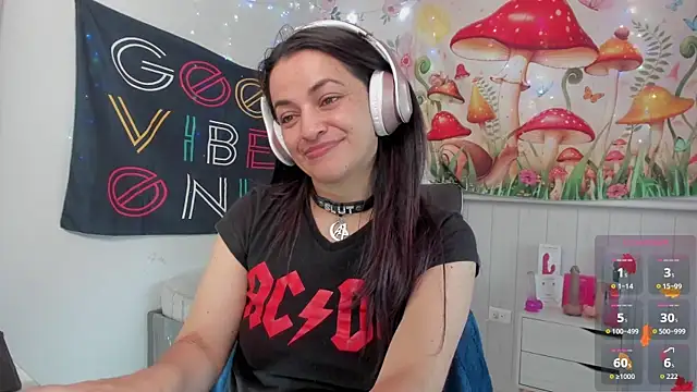 LovelyAzucena's cam snapshot