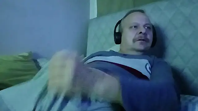 amylrmm1903's cam snapshot