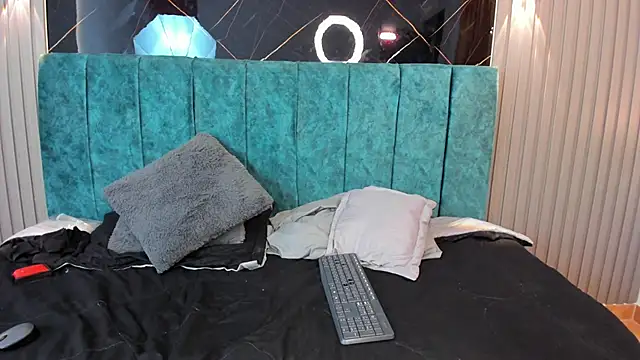 Bella_Riverss's cam snapshot