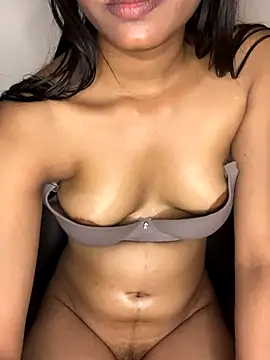 pooja-cam1's cam snapshot