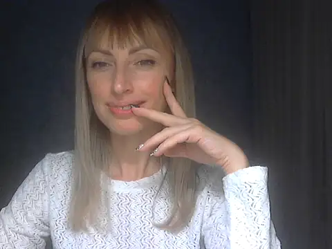 EffectMaya's cam snapshot