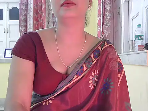 Model-Tanya's cam snapshot