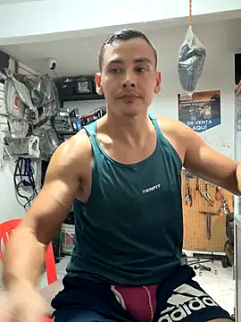 Paul22cm- live sex cam