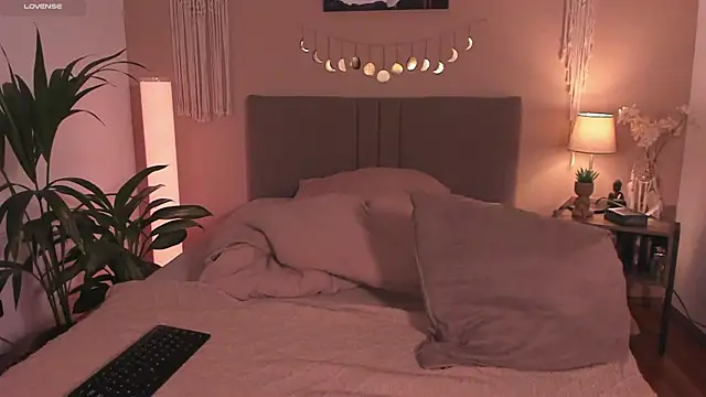 dearmoa's cam snapshot