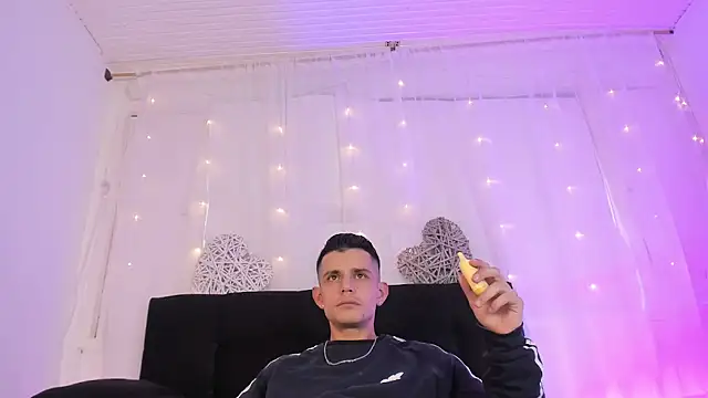 Bonny_and_carrot's cam snapshot