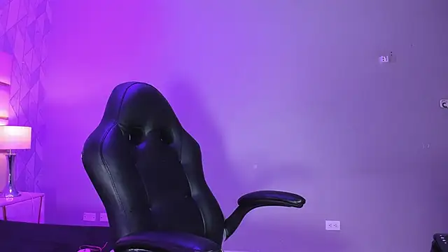 AnahisBennett's cam snapshot