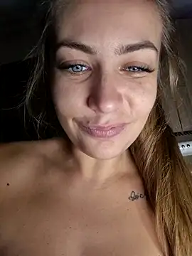 Keli_Jessi's cam snapshot