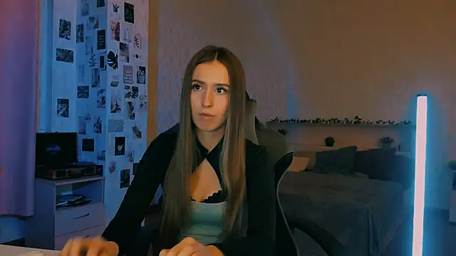 yourrdanceteacher's cam snapshot