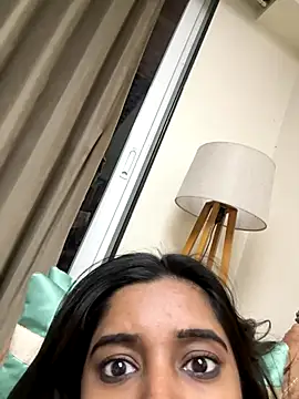 desitease's cam snapshot