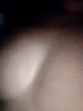 EngravedCecropia's cam snapshot