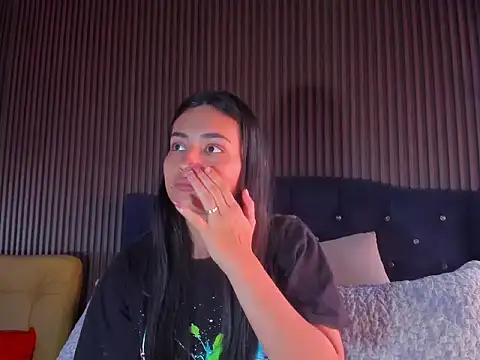 ViolettRouse's cam snapshot