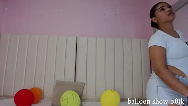 miel_alisha's cam snapshot