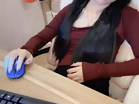 _Chloe18_'s cam snapshot