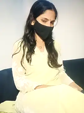 Ur_prisha7's cam snapshot