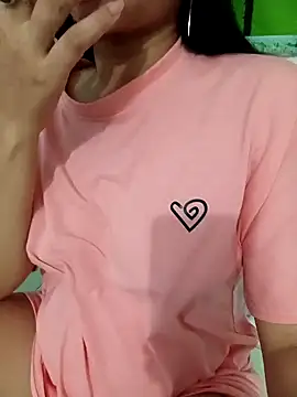 Beautiful_Cute_Sweet_79's cam snapshot