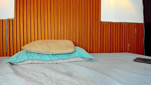 Evaa_18's cam snapshot