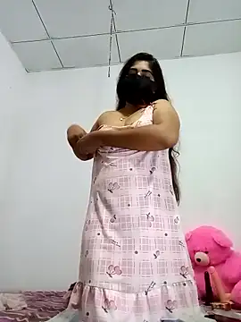 SLZAARA's cam snapshot