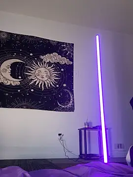 Your_Paris's cam snapshot