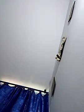 KarinRoss's cam snapshot