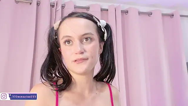 LolaYun's cam snapshot