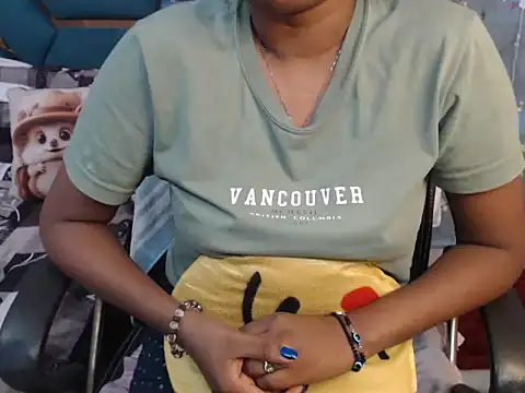 hot_riaa25's cam snapshot