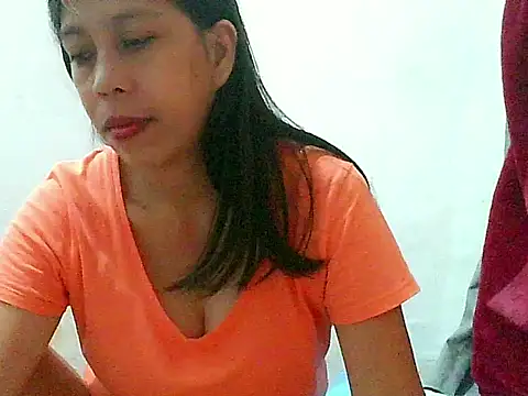 nhicole4u's cam snapshot