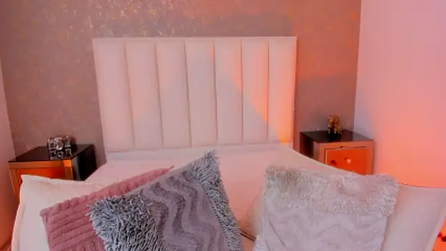 KaylieBrooks's cam snapshot