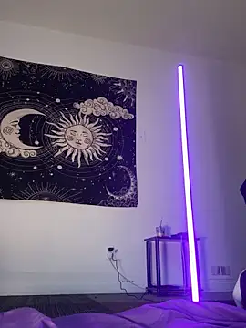 Your_Paris's cam snapshot