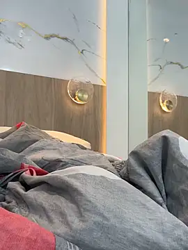 emily_browne's cam snapshot