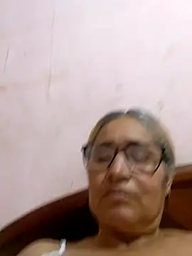 _candi's cam snapshot