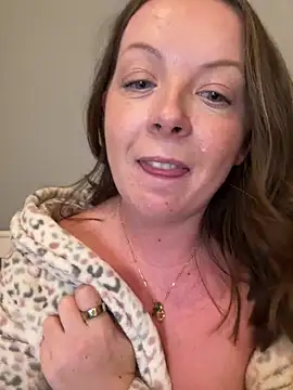 ScottishGymBunny's cam snapshot