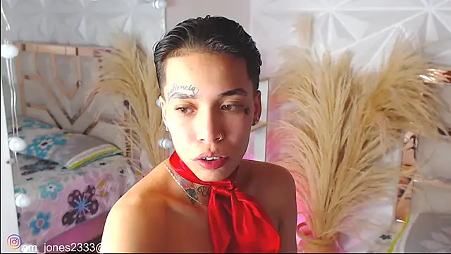 Jonesliam23's cam snapshot