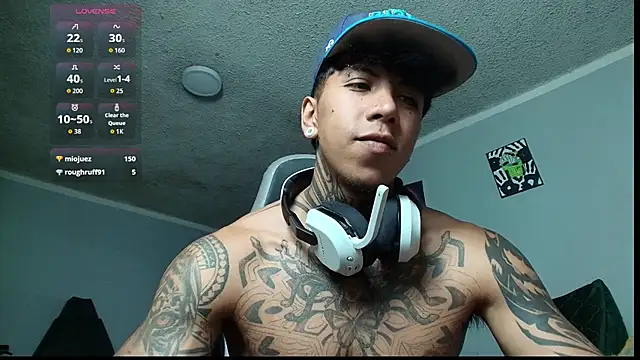 Nickhot0609 live sex cam