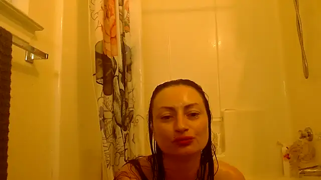 DiamondMonroeXo's cam snapshot