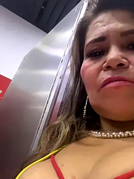 dirty-mother34's cam snapshot