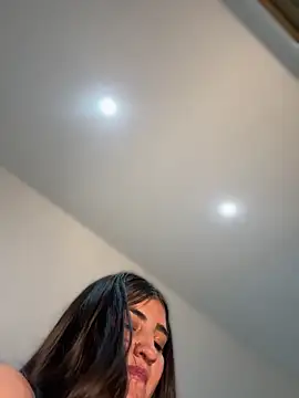 AhriCutte live sex cam