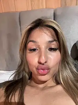 AliceStone19 live sex cam