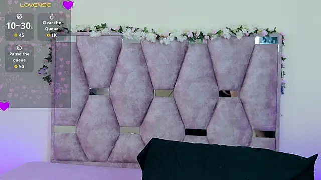 Iris_mandarinne's cam snapshot